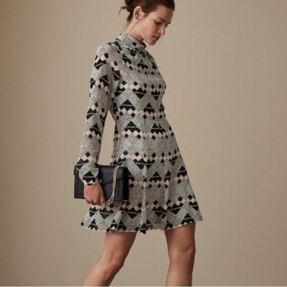 REISS Ardelle Geo Heart Mini Dress Long Sleeve Size 6 - Picture 3 of 12